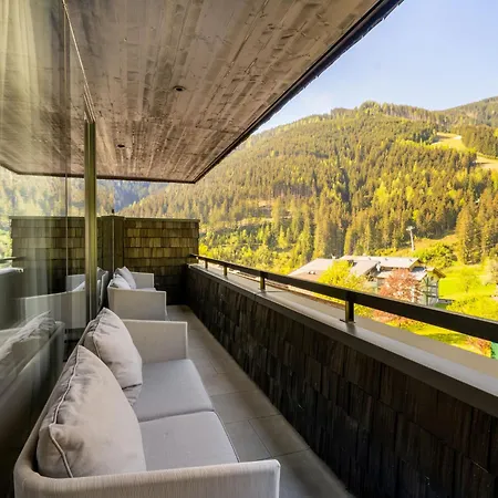4 By Interhome شقة